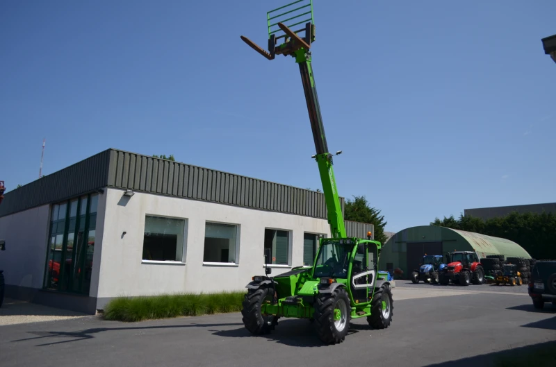 Телескопичен товарач Merlo  TF35.7-115