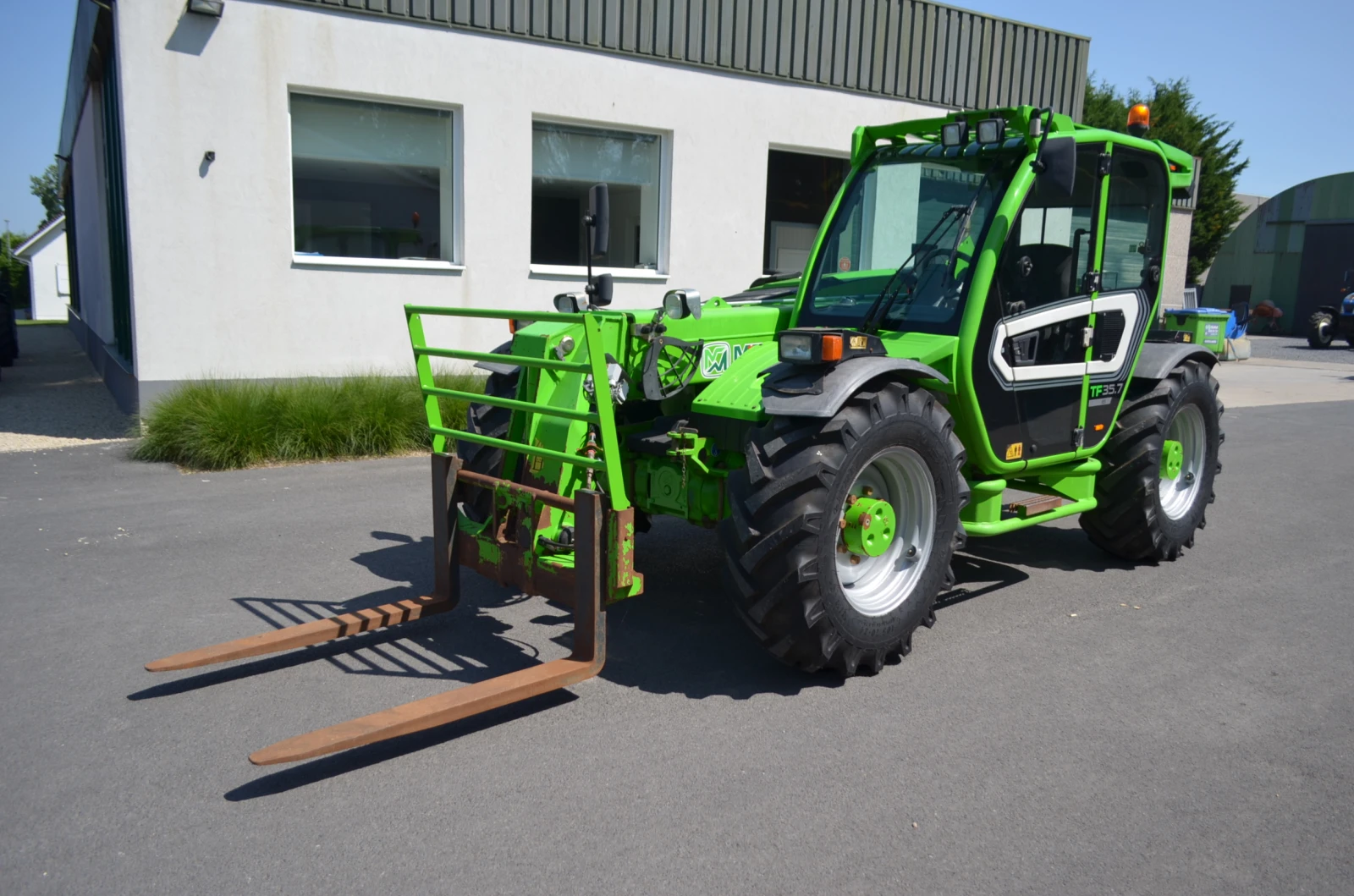 Телескопичен товарач Merlo  TF35.7-115 - изображение 3