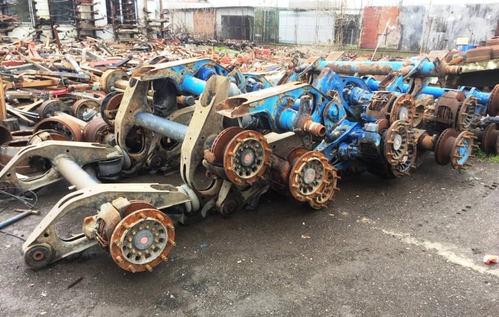 Полуремарке Berger SAPL 24 LTP НА ЧАСТИ, 3бр. САФ ОСИ, снимка 7 - Ремаркета - 53824840