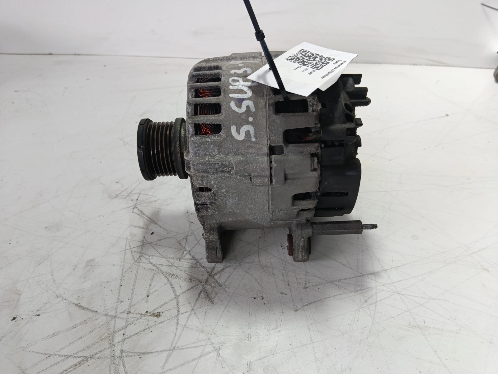 алтернатор 2.0TDI Skoda Superb