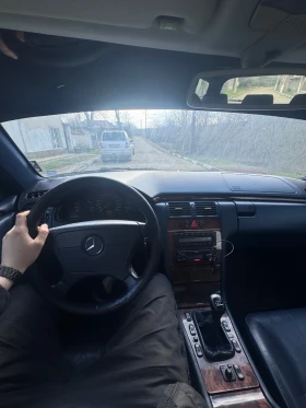 Mercedes-Benz E 250 2.5 Turbo Diesel, снимка 7
