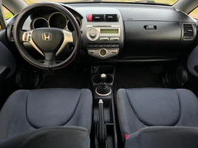 Honda Jazz FACE LIFT-1.4i-83кс(4-цилиндъра)-КЛИМАТРОНИК-, снимка 13