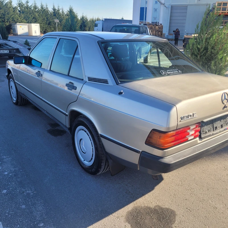 Mercedes-Benz 190 190E/2.0i/avtomat, снимка 6 - Автомобили и джипове - 42784415