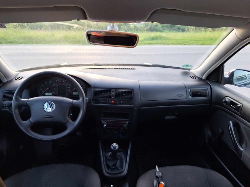 VW Golf 1.4i klima, снимка 8 - Автомобили и джипове - 46384103