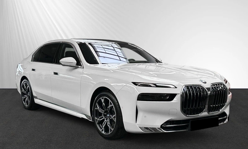 BMW 740 d xDrive = Integral Active Steering= Гаранция, снимка 1 - Автомобили и джипове - 47580069