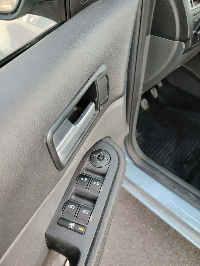 Ford C-max, снимка 10 - Автомобили и джипове - 53210158