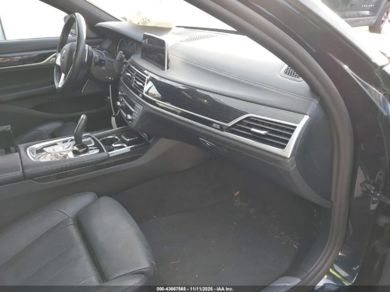 BMW 740 3l I xDrive, снимка 5 - Автомобили и джипове - 53386989