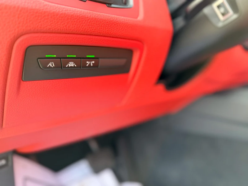 BMW 440 xDrive Conv/HARDTOP/BSM/NAVI/RED LEATHER/3L, снимка 12 - Автомобили и джипове - 53528247