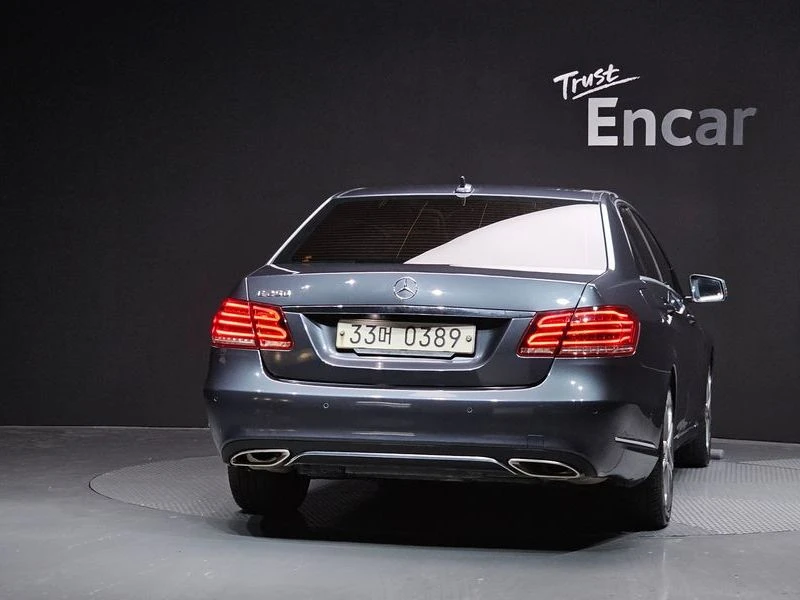 Mercedes-Benz E 250 E250 BlueTec 4MATIC AV| 204к.с.| ВКЛ.ТЕХНОТЕСТ, снимка 4 - Автомобили и джипове - 55217582