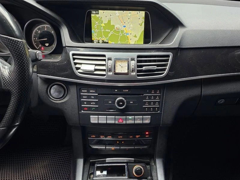 Mercedes-Benz E 250 E250 BlueTec 4MATIC AV| 204к.с.| ВКЛ.ТЕХНОТЕСТ, снимка 13 - Автомобили и джипове - 55217582