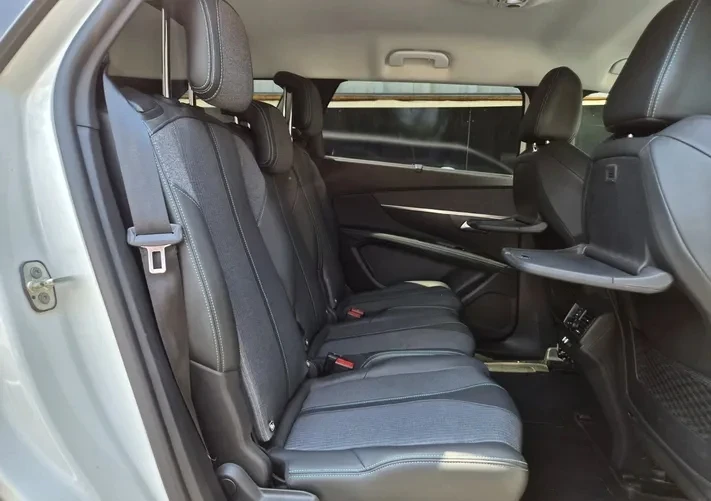 Peugeot 5008 ALLURE/ 7 местен , снимка 9 - Автомобили и джипове - 55597892