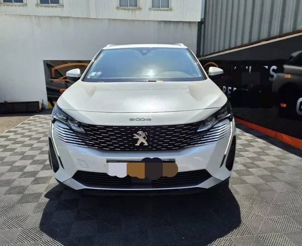Peugeot 5008 ALLURE/ 7 местен , снимка 3 - Автомобили и джипове - 55597892