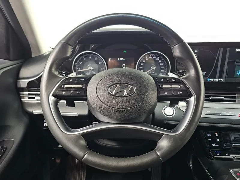 Hyundai Grandeur 2.5 Premium Choice, снимка 16 - Автомобили и джипове - 55699113