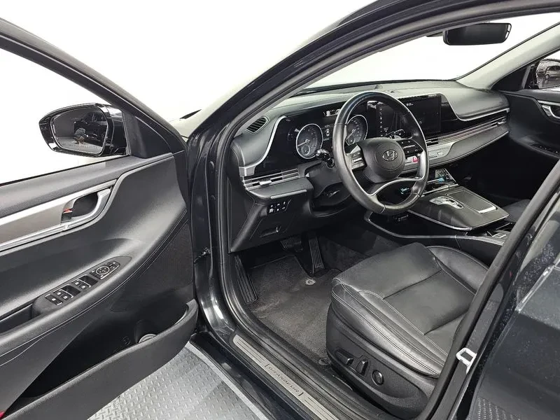 Hyundai Grandeur 2.5 Premium Choice, снимка 10 - Автомобили и джипове - 55699113