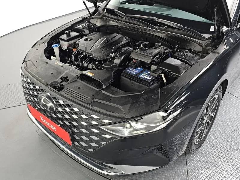 Hyundai Grandeur 2.5 Premium Choice, снимка 6 - Автомобили и джипове - 55699113