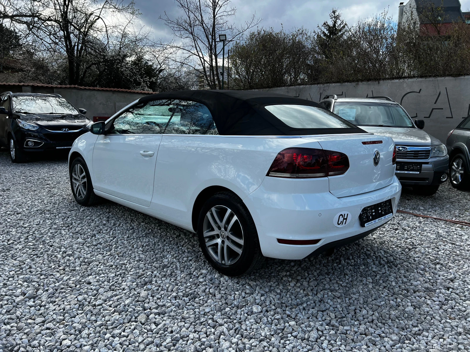 VW Golf 1, 2Tsi Cabrio EURO5b - изображение 4