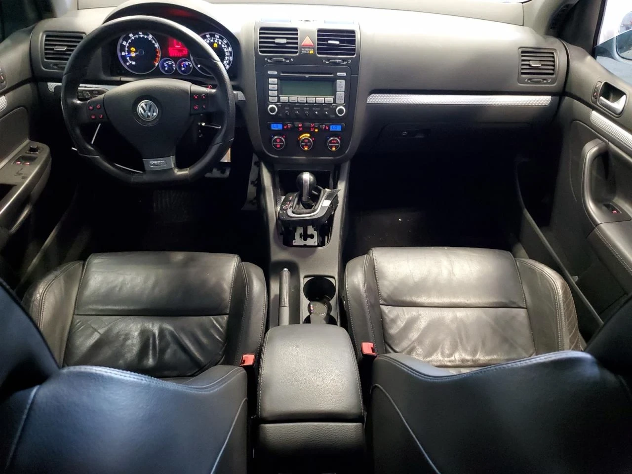 VW Golf  - изображение 8