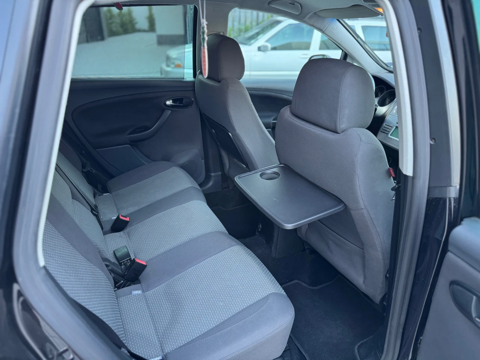 Seat Altea 1.6 Газ. Инжекцион - изображение 10