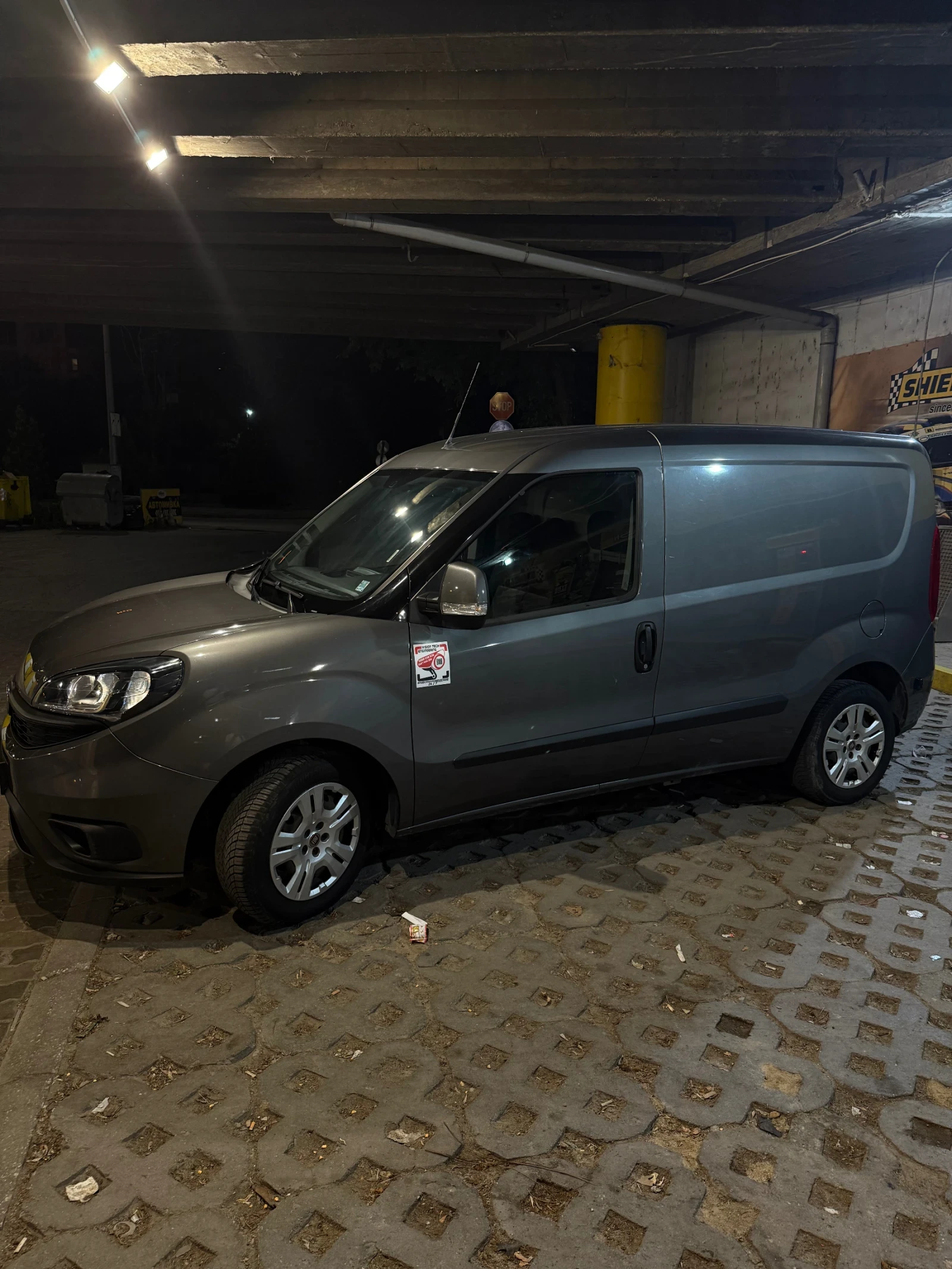 Fiat Doblo ПЕРФЕКТЕН ! 3 седалки ВСИЧКИ ЕКСТРИ - изображение 3