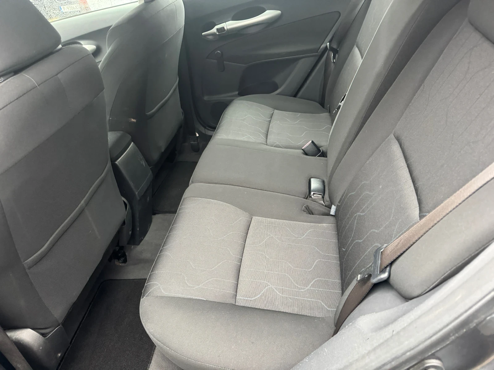 Toyota Auris 1300-99 �� ������ 6 �������� | Mobile.bg � ����������� 11