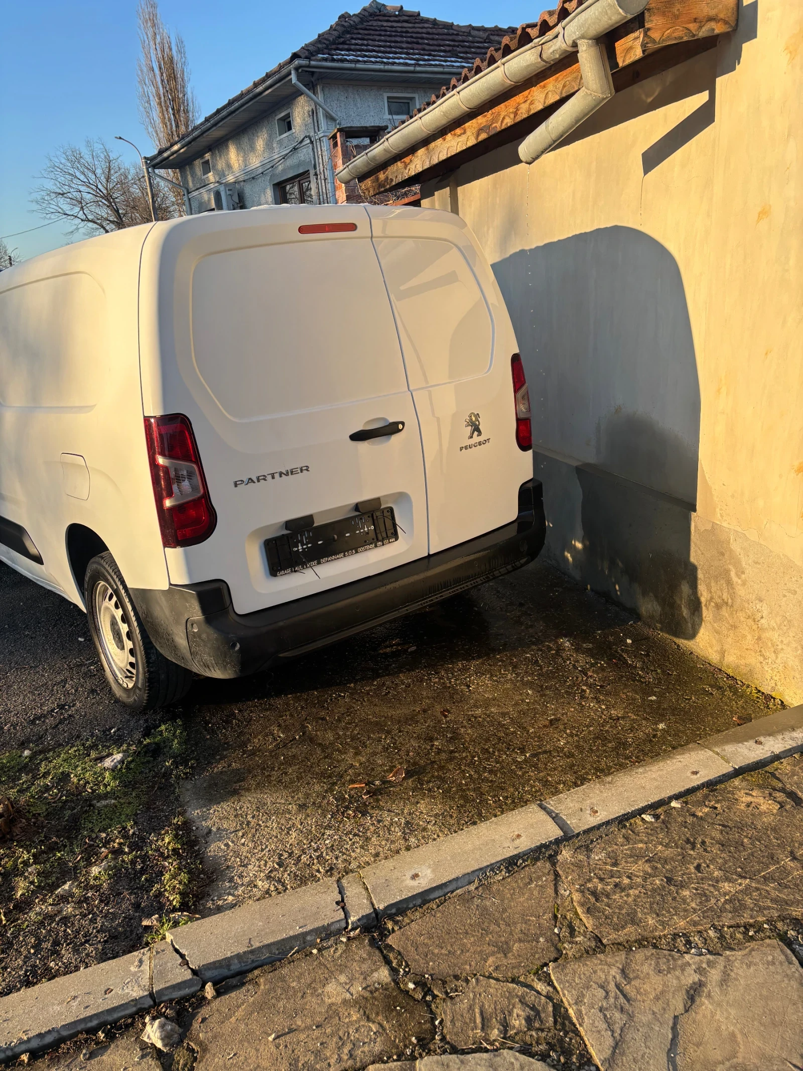 Peugeot Partner 1.2 - изображение 4