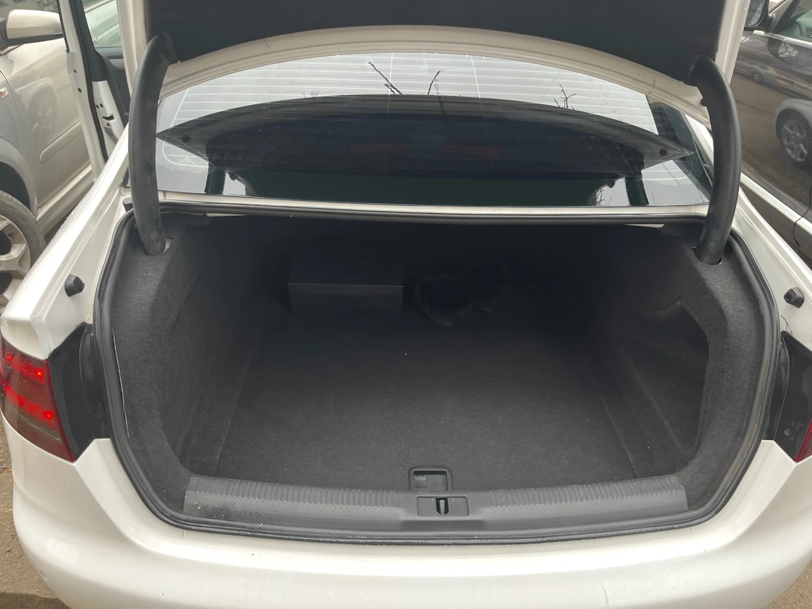 Audi A4  - изображение 7