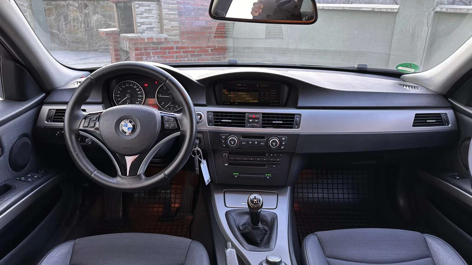 BMW 320 163кс * навигация* подгрев*  - изображение 10