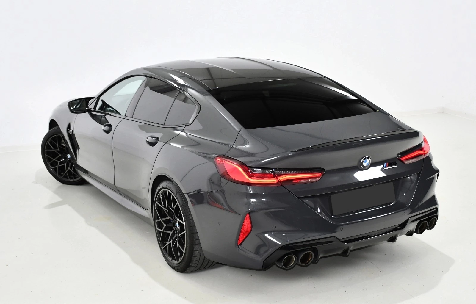 BMW M8 Competition - изображение 4