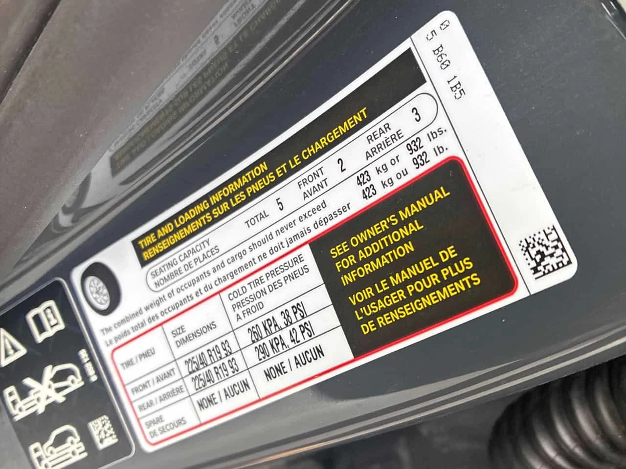 BMW 340 Harman Kardon/360/PANO/NAVI/CARFAX/, снимка 10 - Автомобили и джипове - 53868282