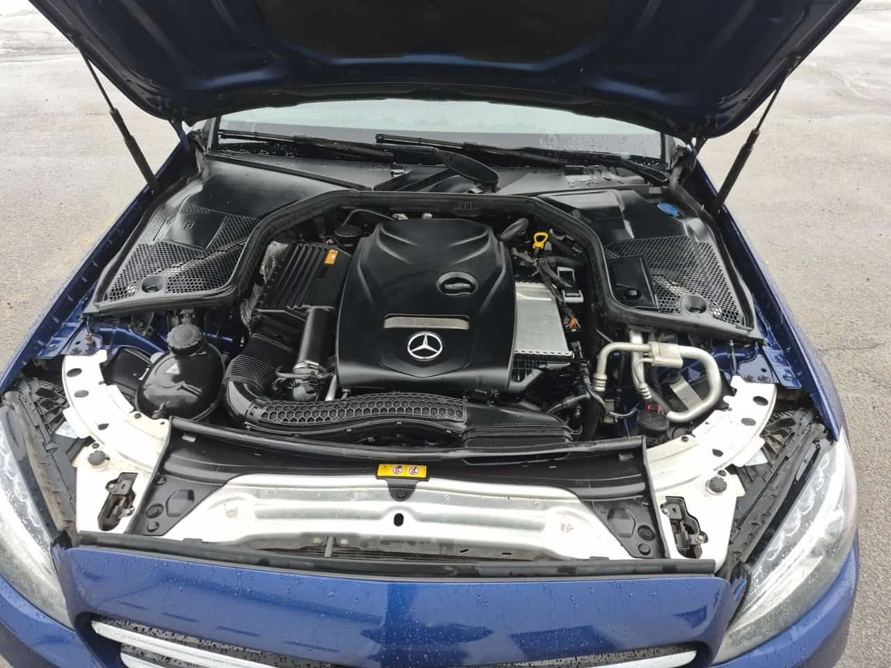 Mercedes-Benz C 300 * ПАНОРАМА * 2 КЛЮЧА * , снимка 17 - Автомобили и джипове - 53910343