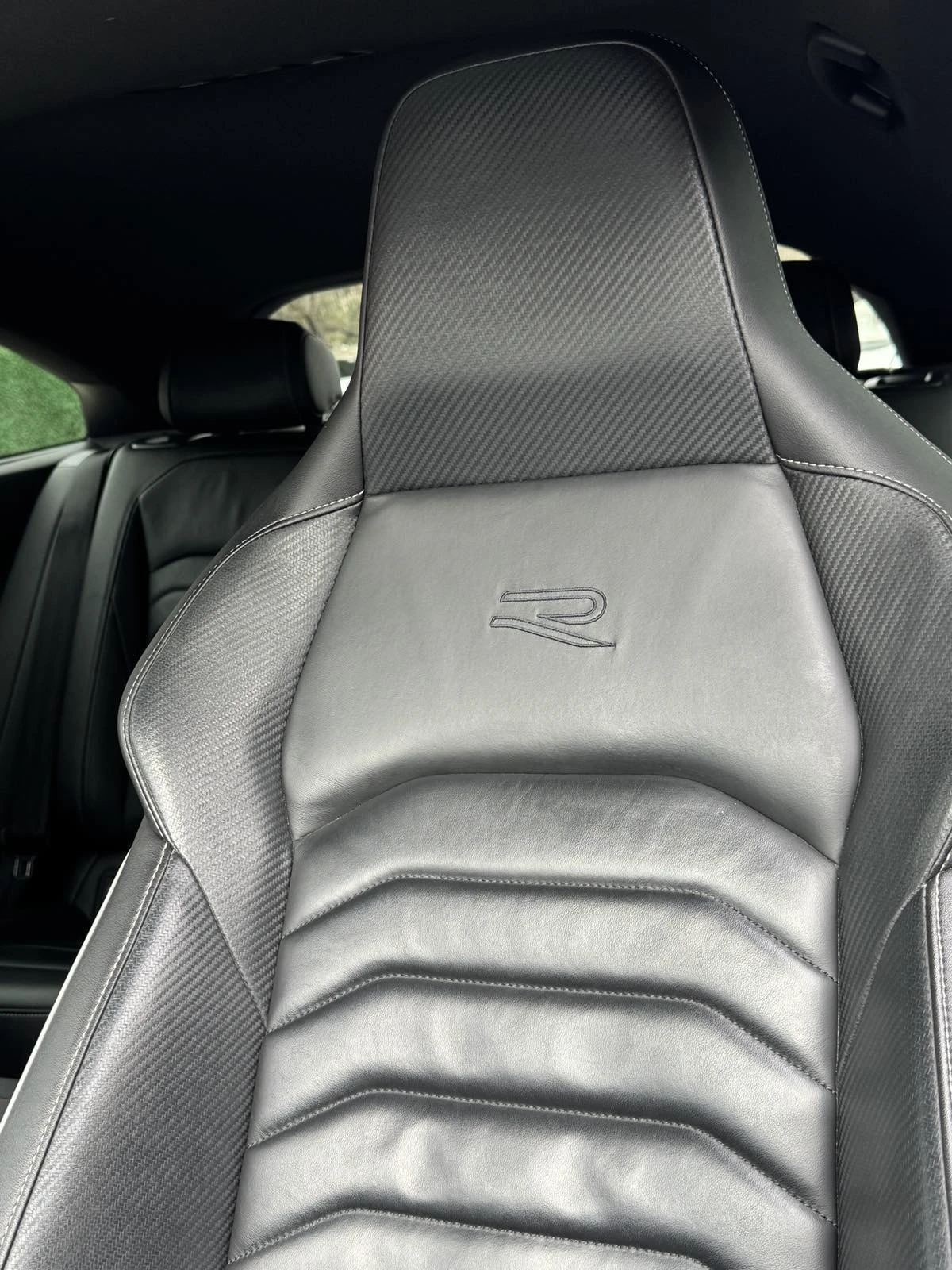 VW Arteon R, снимка 9 - Автомобили и джипове - 53960600