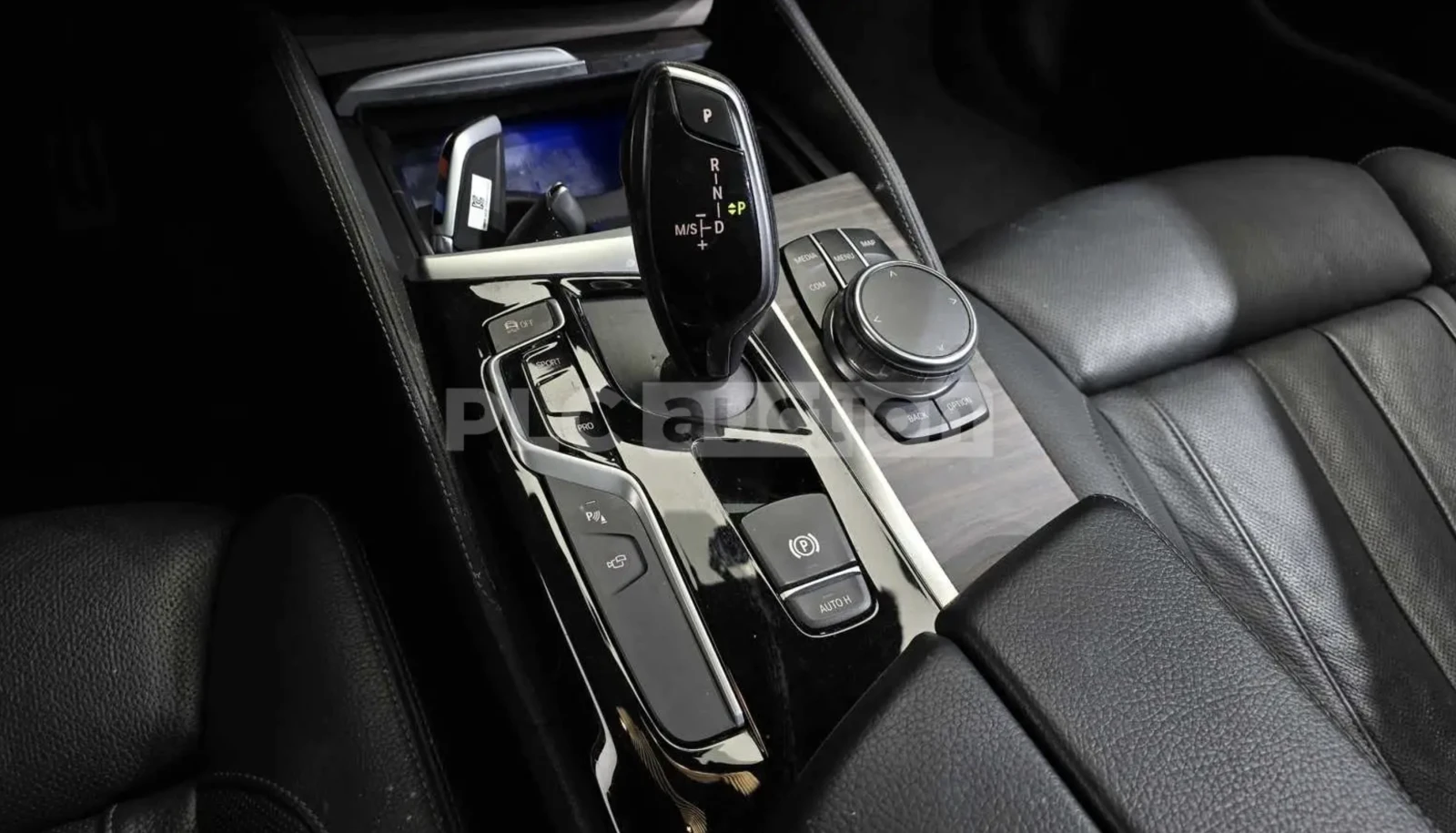 BMW 530 XDRIVE, снимка 5 - Автомобили и джипове - 54139157