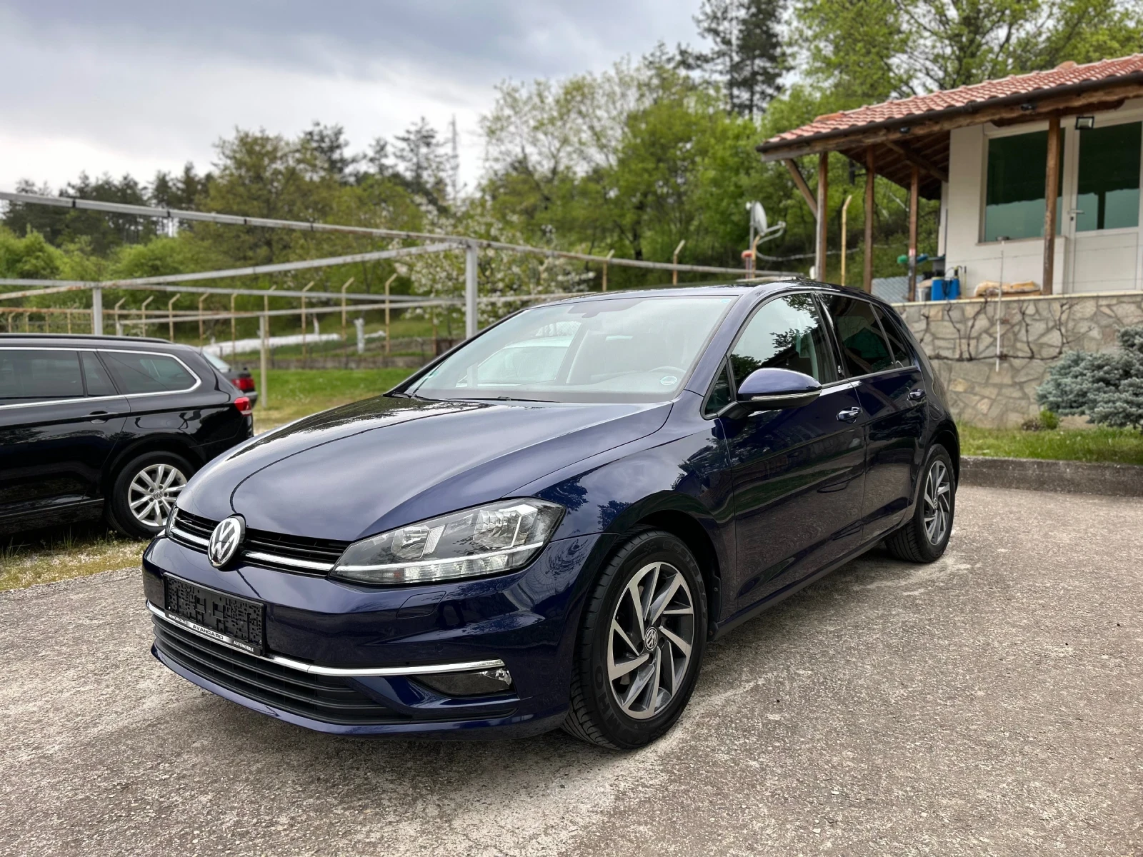 VW Golf 1.6 TDI DSG SOUND | Mobile.bg � ����������� 1