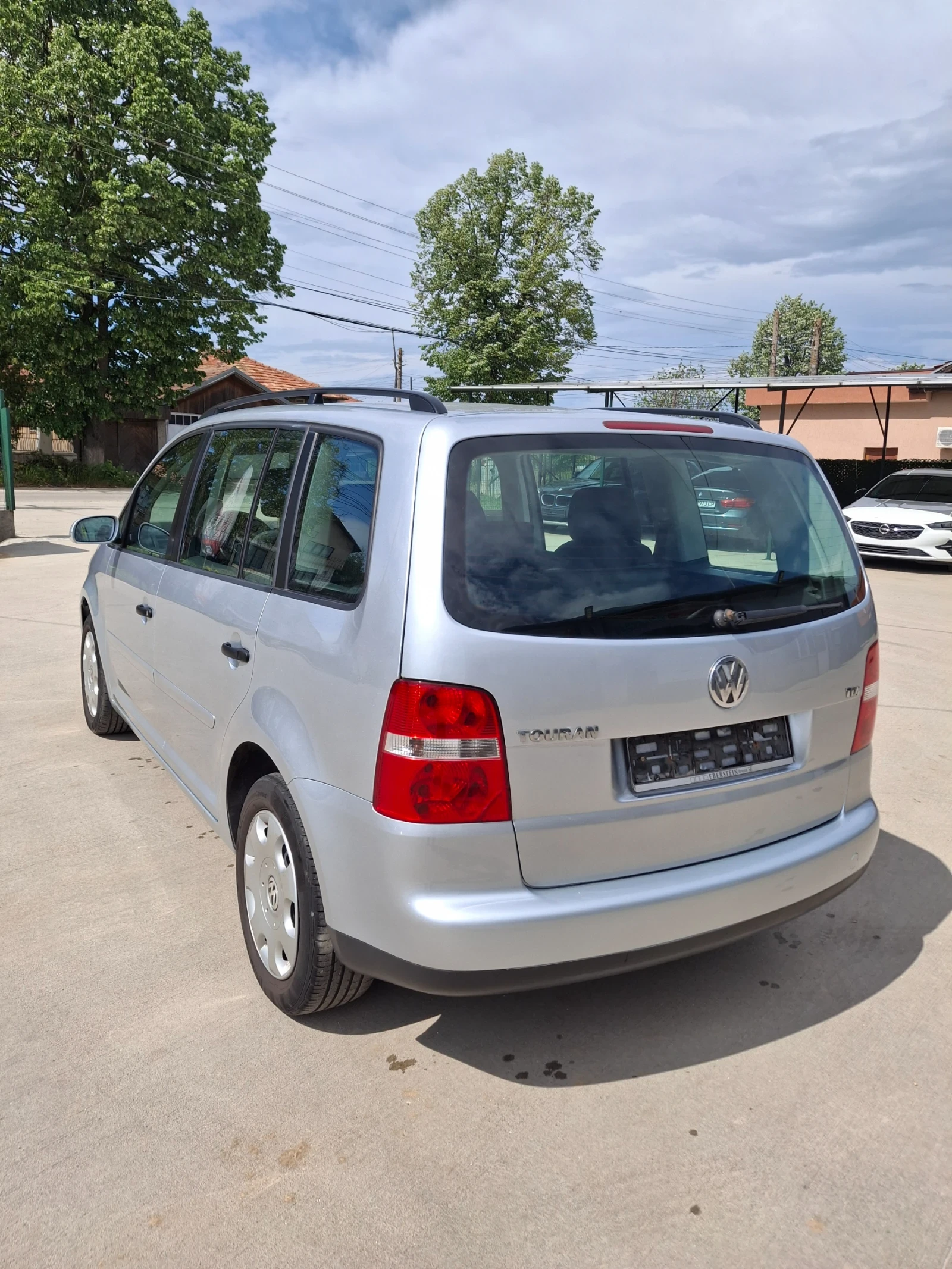 VW Touran 1.9TDI 105 �.� | Mobile.bg � ����������� 5