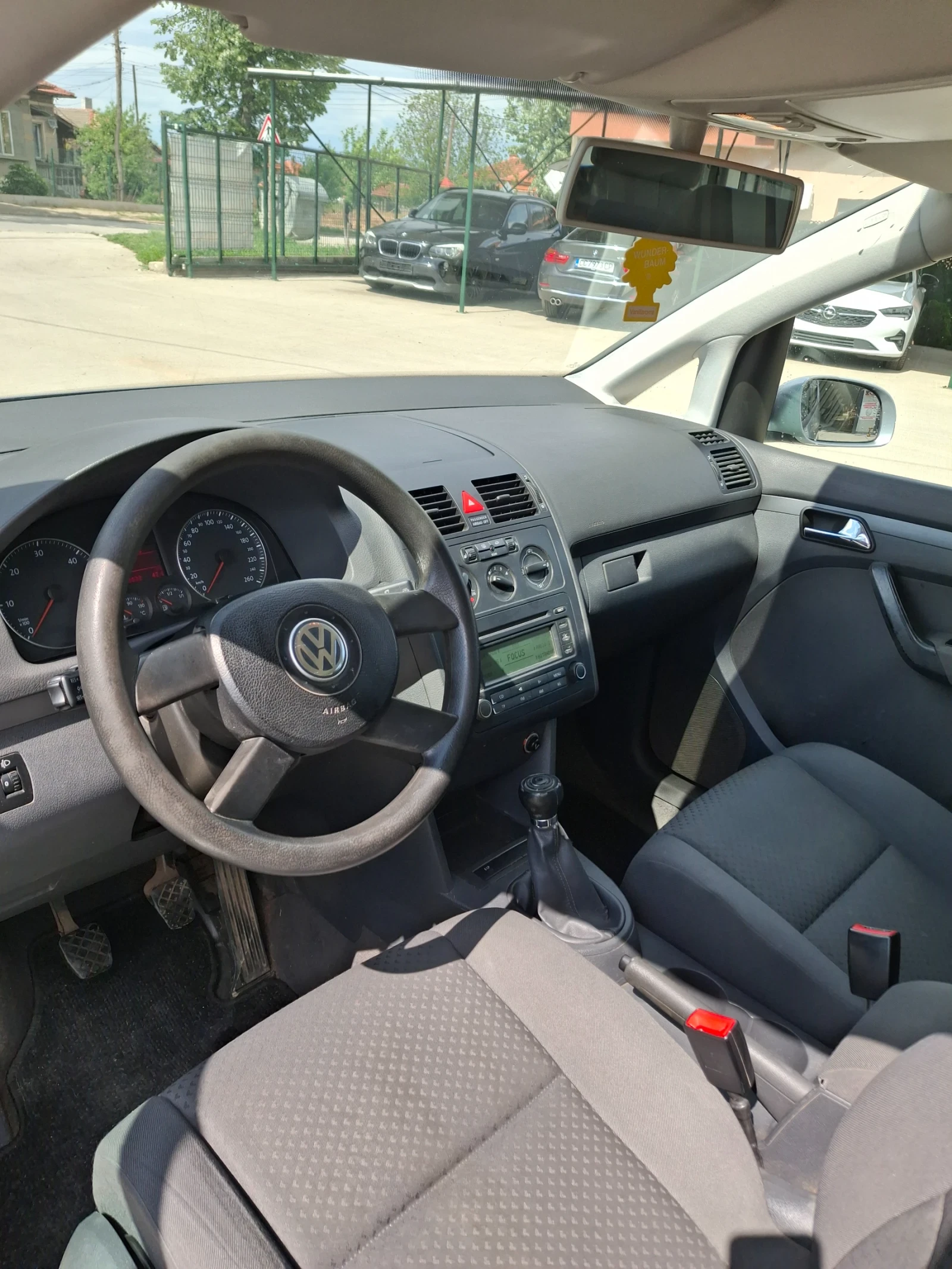 VW Touran 1.9TDI 105 �.� | Mobile.bg � ����������� 9