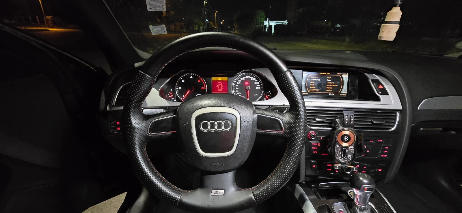 Audi A4 B8, снимка 11 - Автомобили и джипове - 54684064