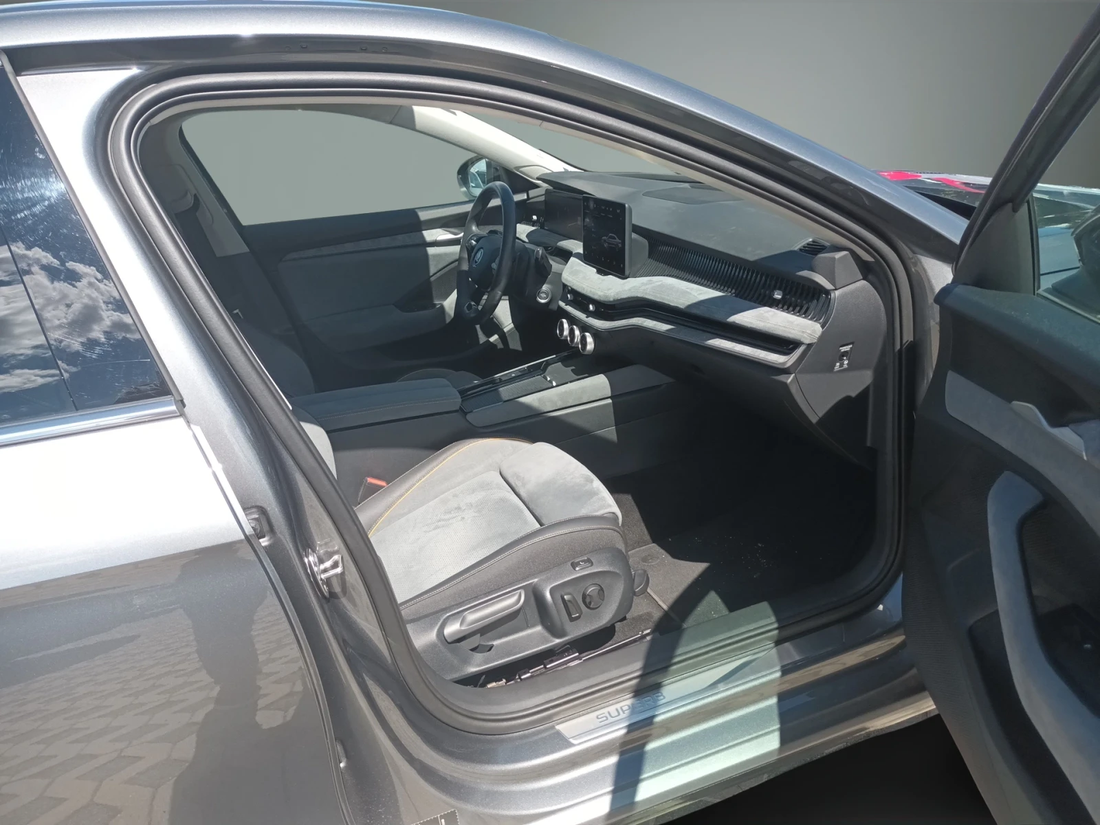 Skoda Superb 2.0TDI/4x4/7DSG | Mobile.bg � ����������� 14
