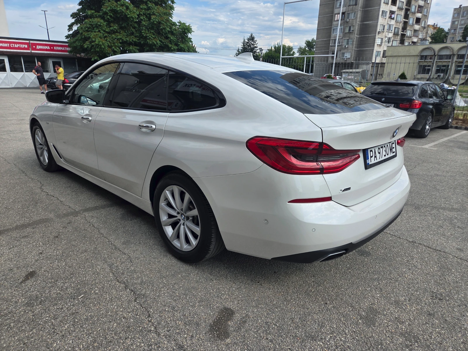 BMW 6 GT 640i-xDrive/HEAD-UP/HARMAN-KARDON/NAVI/������360 | Mobile.bg � ����������� 3