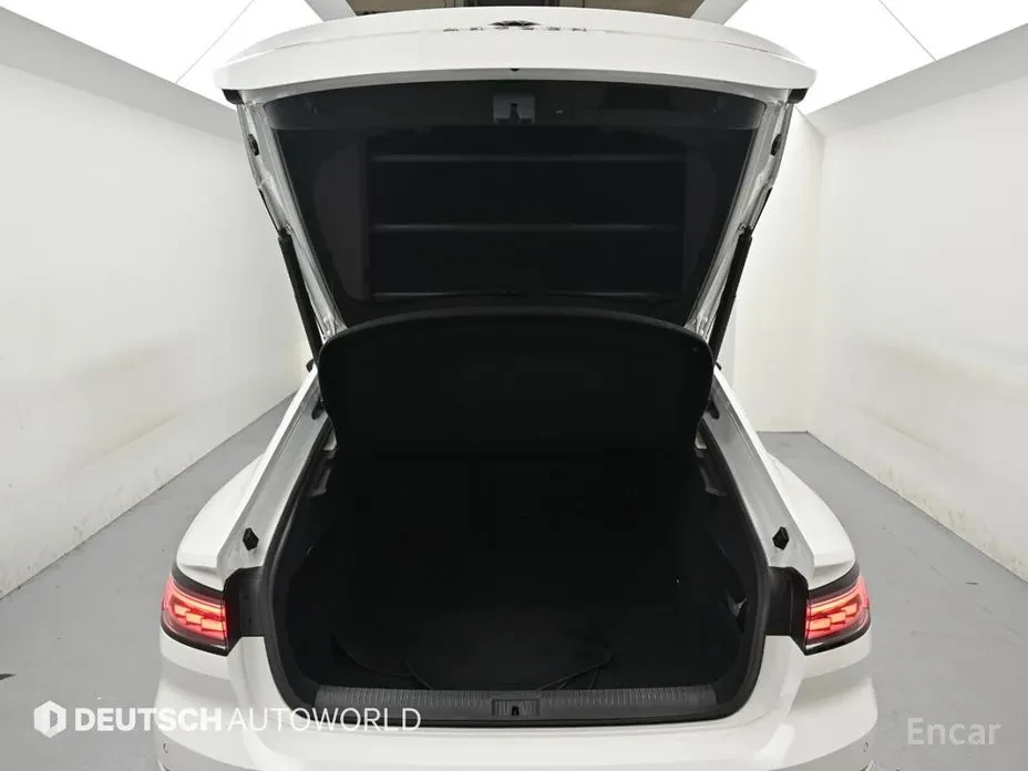 VW Arteon 2.0TDI| 360| DIGITAL| HEAD UP| PANO| , снимка 17 - Автомобили и джипове - 54904199