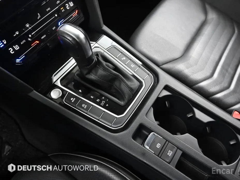 VW Arteon 2.0TDI| 360| DIGITAL| HEAD UP| PANO| , снимка 12 - Автомобили и джипове - 54904199