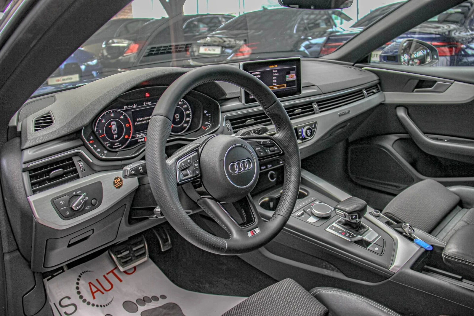 Audi A5 50TDI/Quattro/Virtual/Дистроник/Камера/Lane Assist, снимка 7 - Автомобили и джипове - 55195909