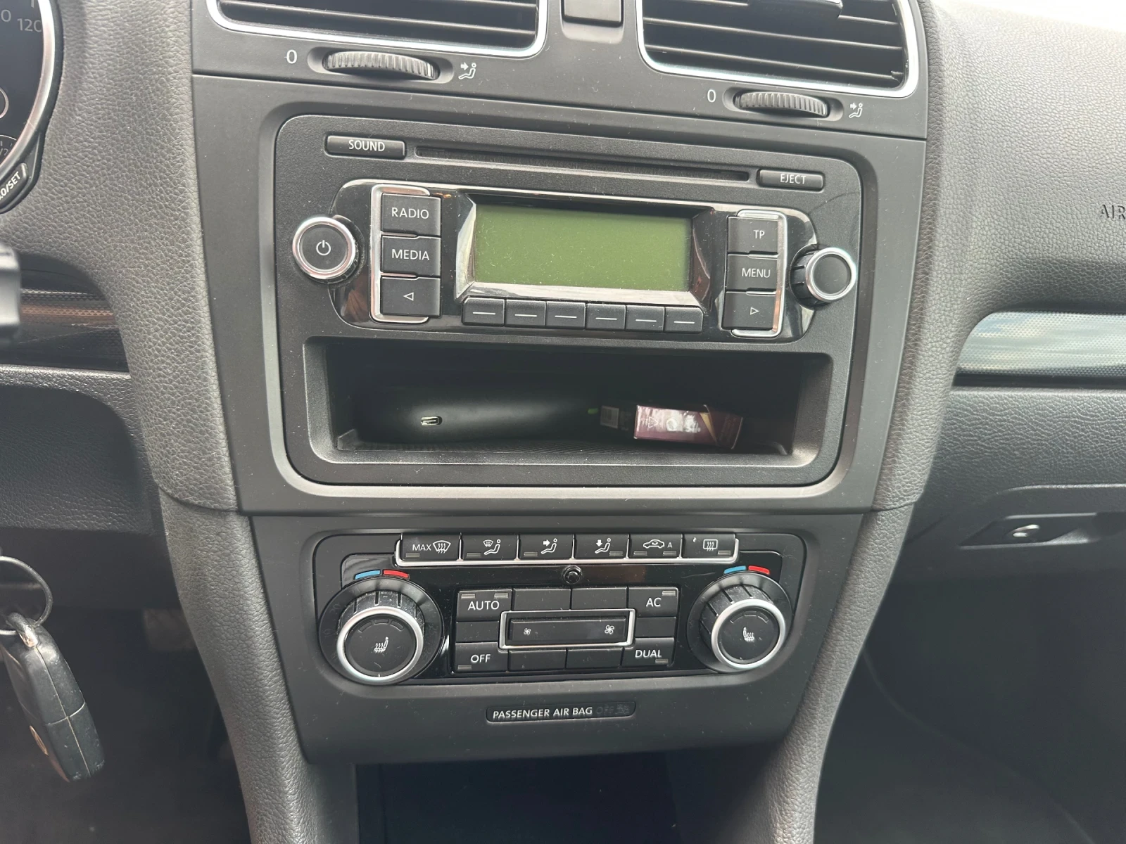 VW Golf VI 2.0TDI 110 к.с., снимка 15 - Автомобили и джипове - 55211348