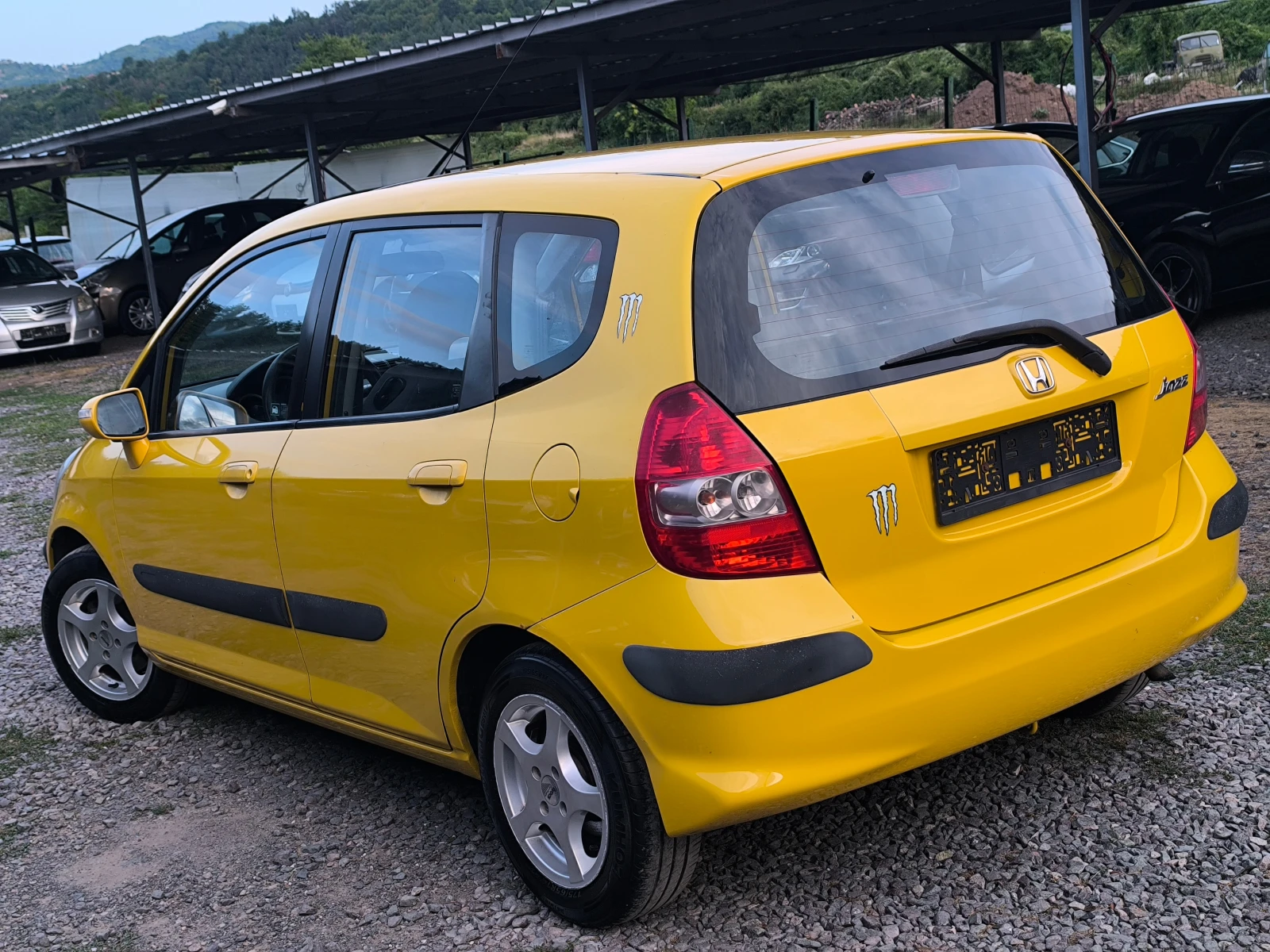 Honda Jazz FACE LIFT-1.4i-83кс(4-цилиндъра)-КЛИМАТРОНИК-, снимка 5 - Автомобили и джипове - 55309420