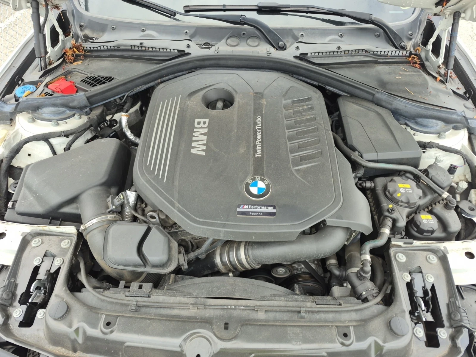 BMW 440 XDrive* HEAD-UP* HARMAN KARDON* 2 Ключа, снимка 16 - Автомобили и джипове - 55546517