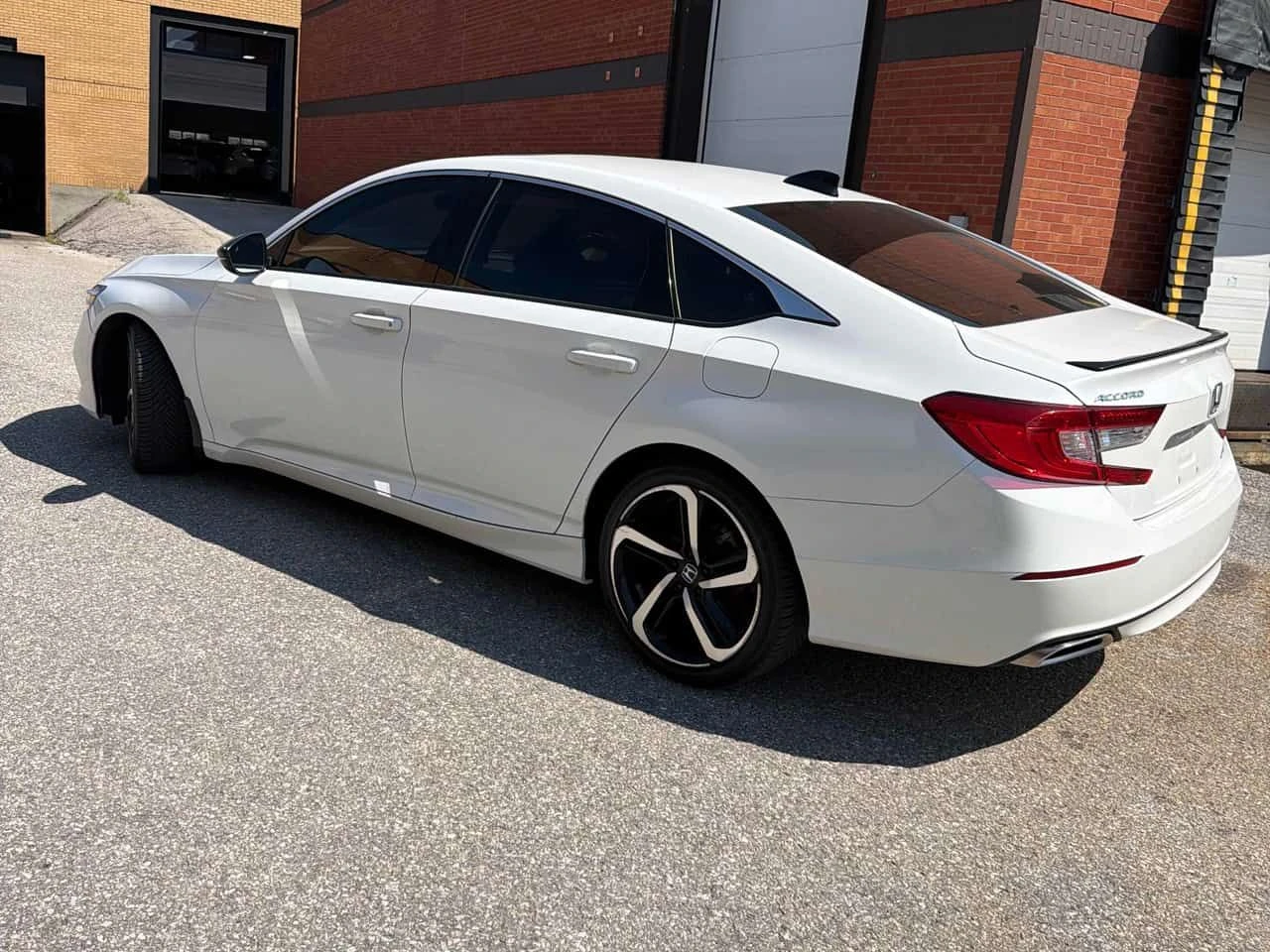 Honda Accord * Sport * ЛИЦЕНЗИРАН ДИЛЪР * CARFAX, снимка 3 - Автомобили и джипове - 55579408
