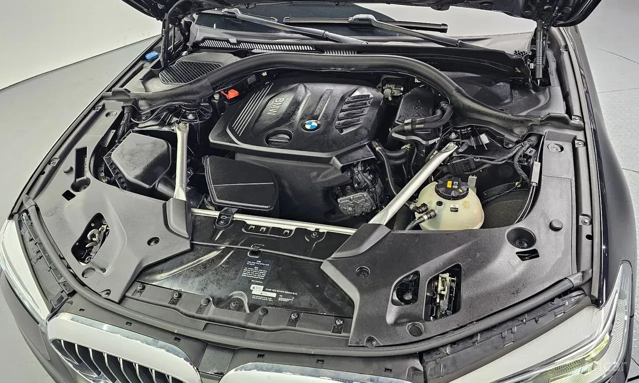 BMW 520 Full extras* Цена до България, снимка 14 - Автомобили и джипове - 55642108