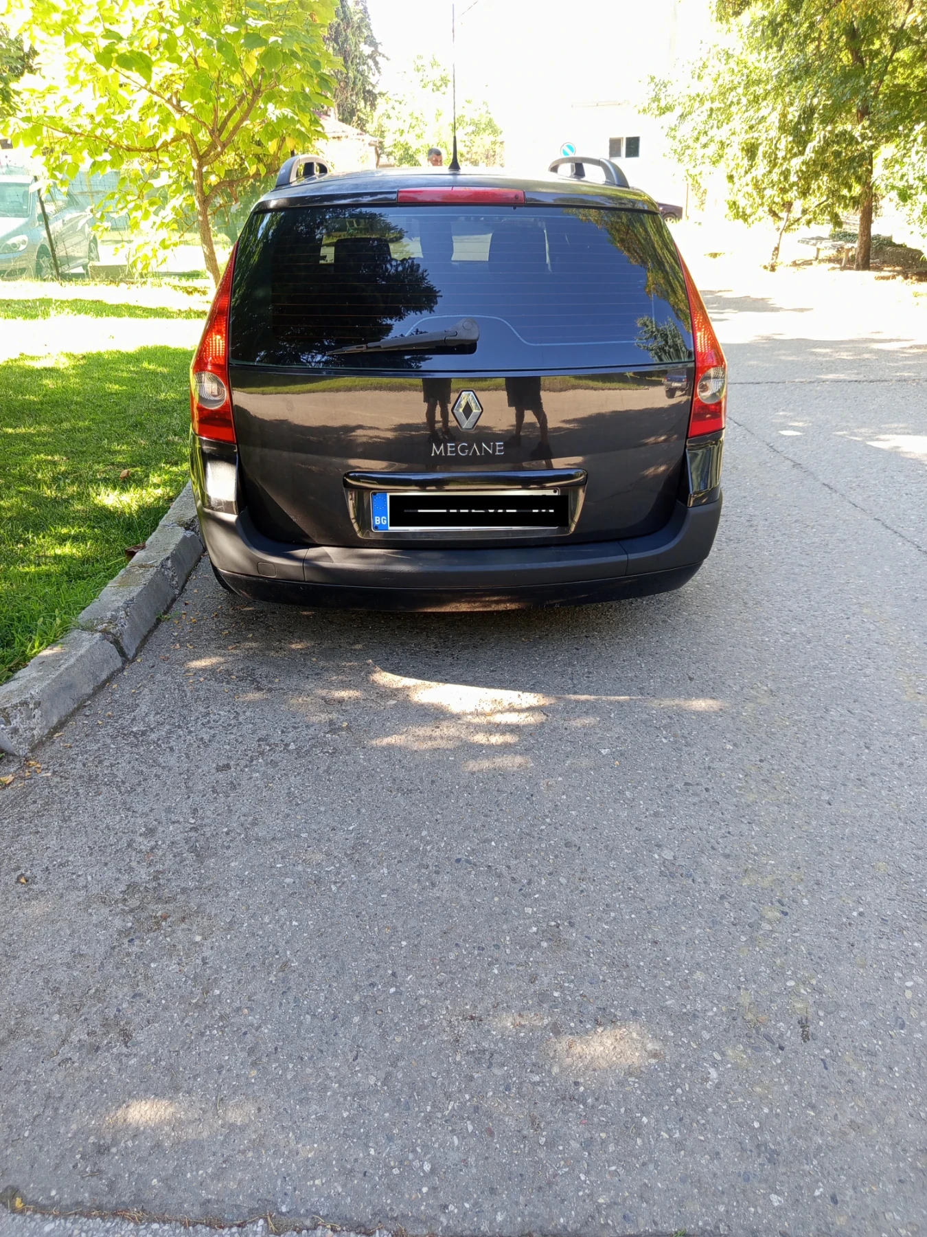 Renault Megane 1.6 16V, снимка 2 - Автомобили и джипове - 55674693