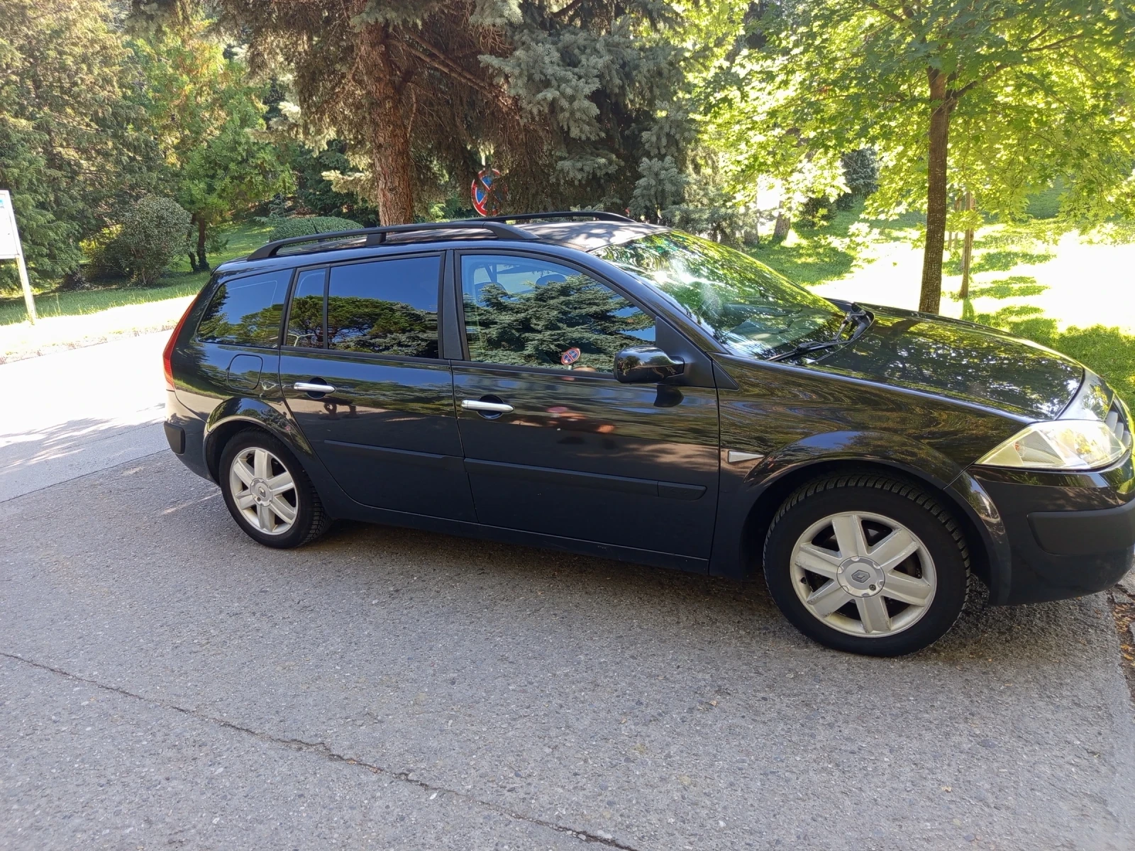 Renault Megane 1.6 16V, снимка 3 - Автомобили и джипове - 55674693