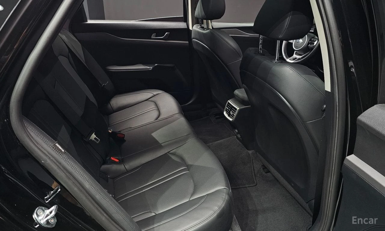 Kia K5 2.0* LPI* ПОДГРЕВ* КАМЕРА* КЕЙЛЕС* LANE* ASSIST* , снимка 14 - Автомобили и джипове - 55735780