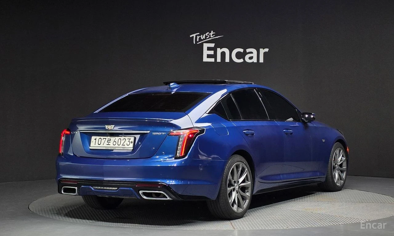 Cadillac Cts CT5* SPORT* 2.0* ОБДУХВАНЕ* ДИСТРОНИК* ХЕДЪП* , снимка 2 - Автомобили и джипове - 55742815